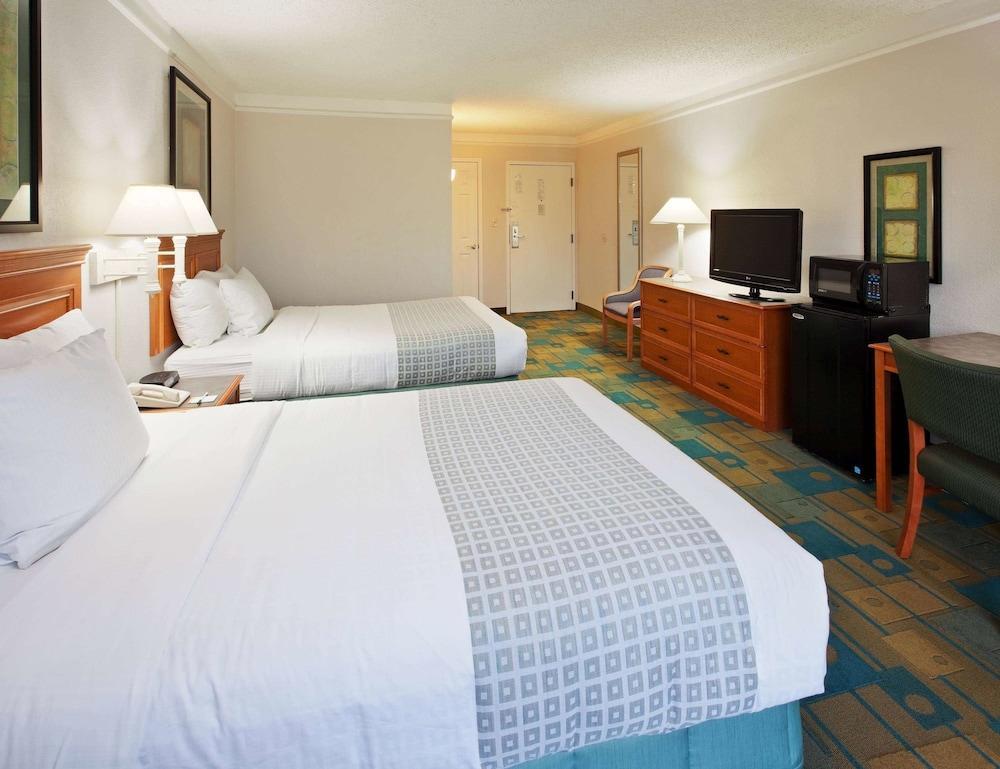 La Quinta By Wyndham Redding Hotel Ngoại thất bức ảnh